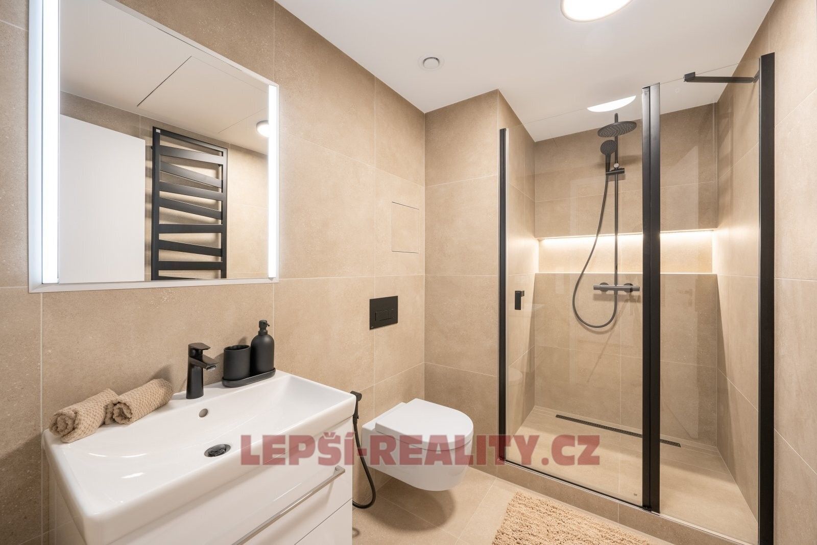 Pronájem bytu 1+kk 37 m² - foto 4