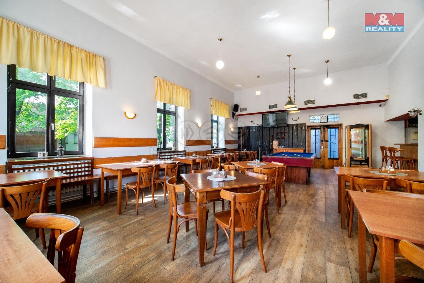 Prodej komerčního prostoru 290 m² - foto 10