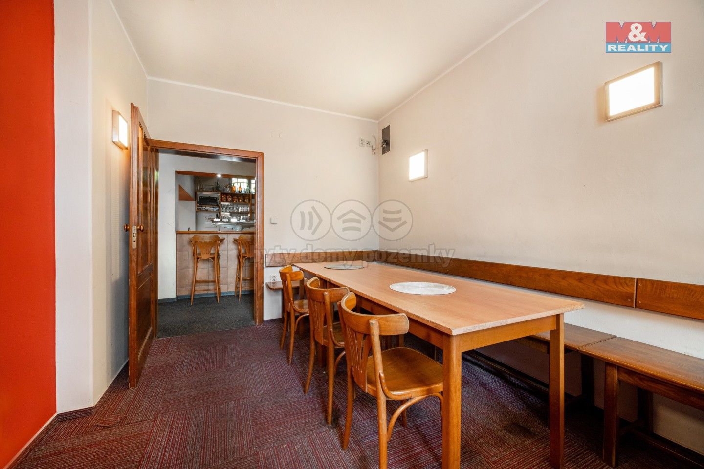 Prodej komerčního prostoru 290 m² - foto 12