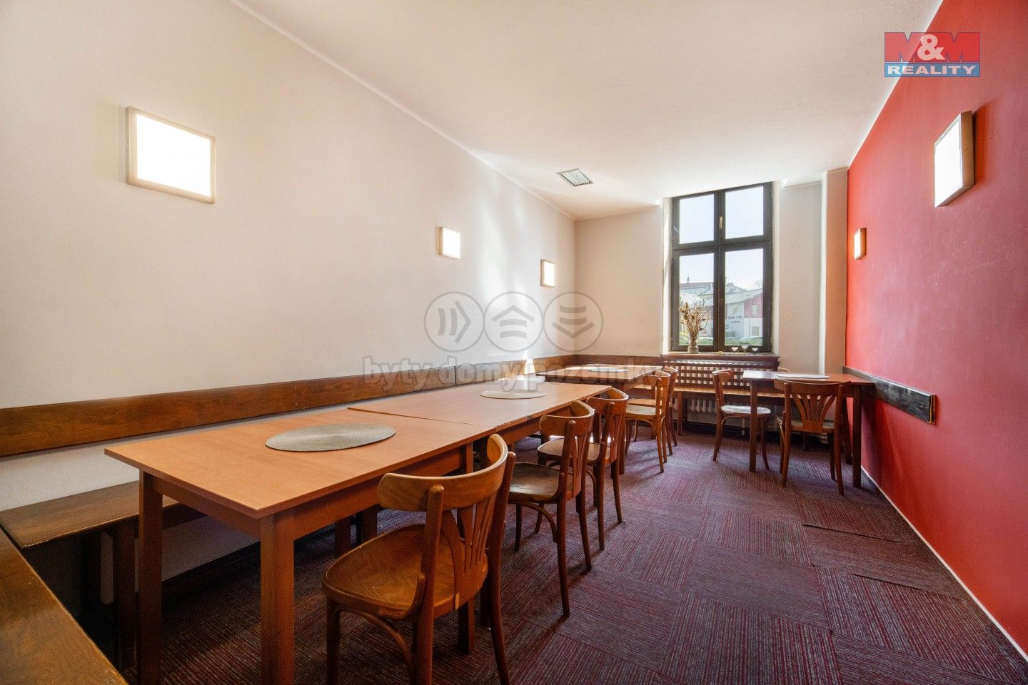 Prodej komerčního prostoru 290 m² - foto 11