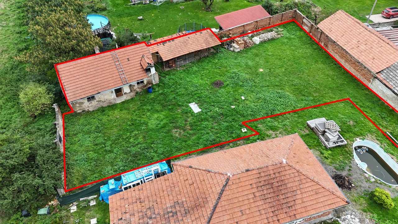 Prodej pozemku 977 m² - foto 4