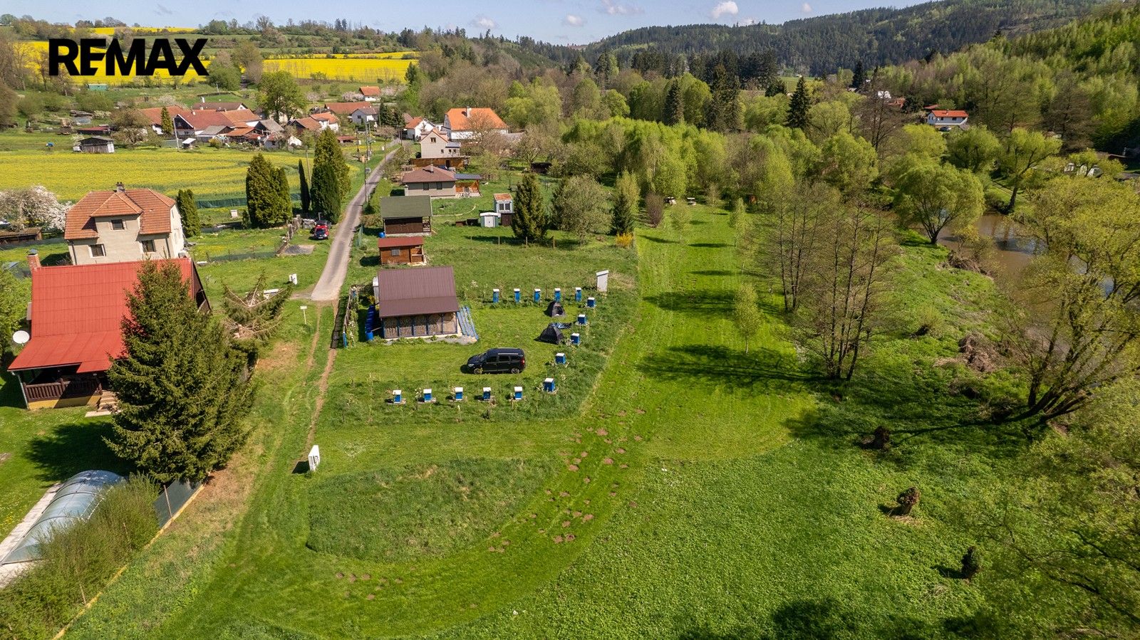 Prodej nemovitosti 2100 m² - foto 7
