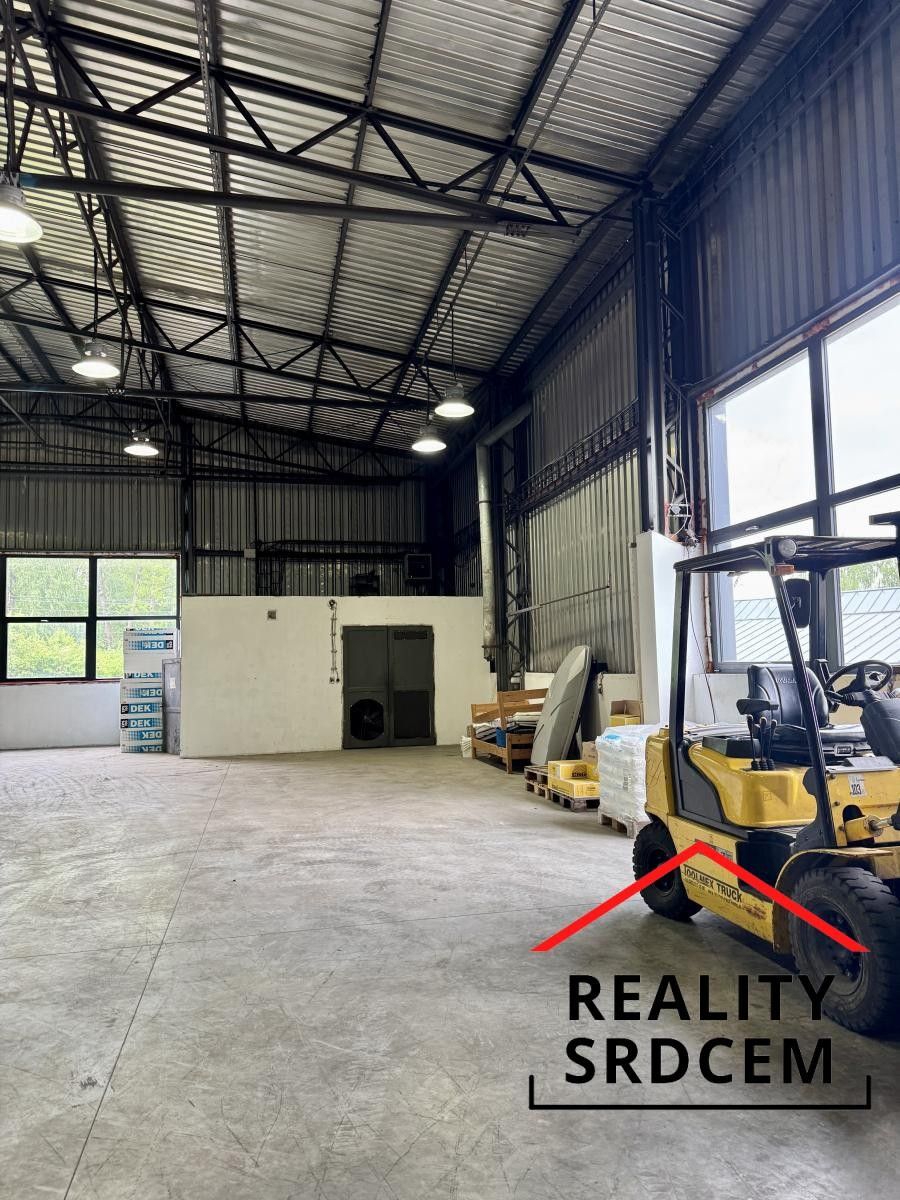 Pronájem komerčního prostoru 430 m² - foto 18