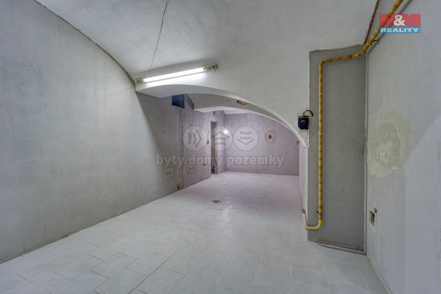 Pronájem komerčního prostoru 184 m² - foto 5
