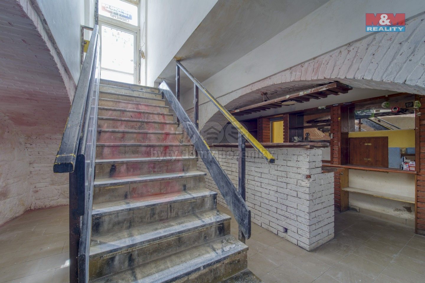 Pronájem komerčního prostoru 184 m² - foto 4