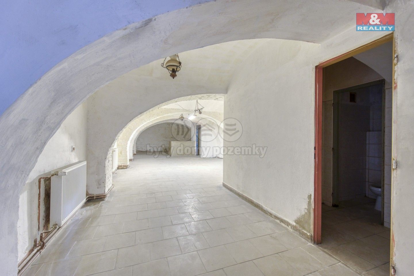 Pronájem komerčního prostoru 184 m² - foto 8