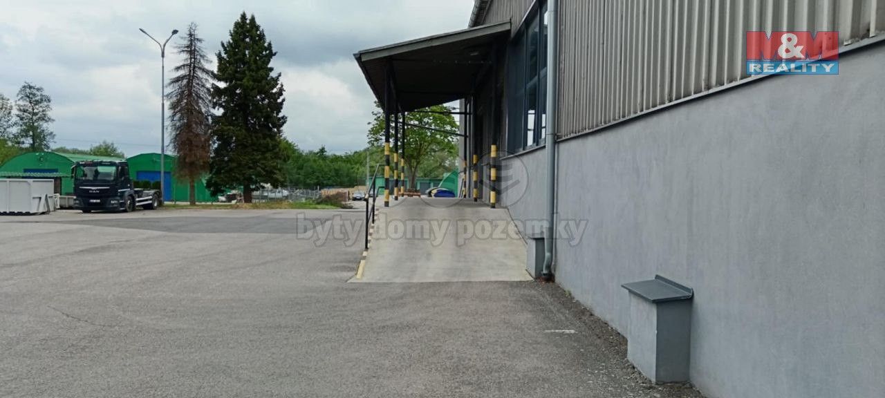Pronájem komerčního prostoru 430 m² - foto 5