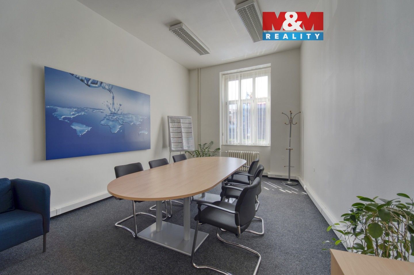 Pronájem komerčního prostoru 133 m² - foto 1