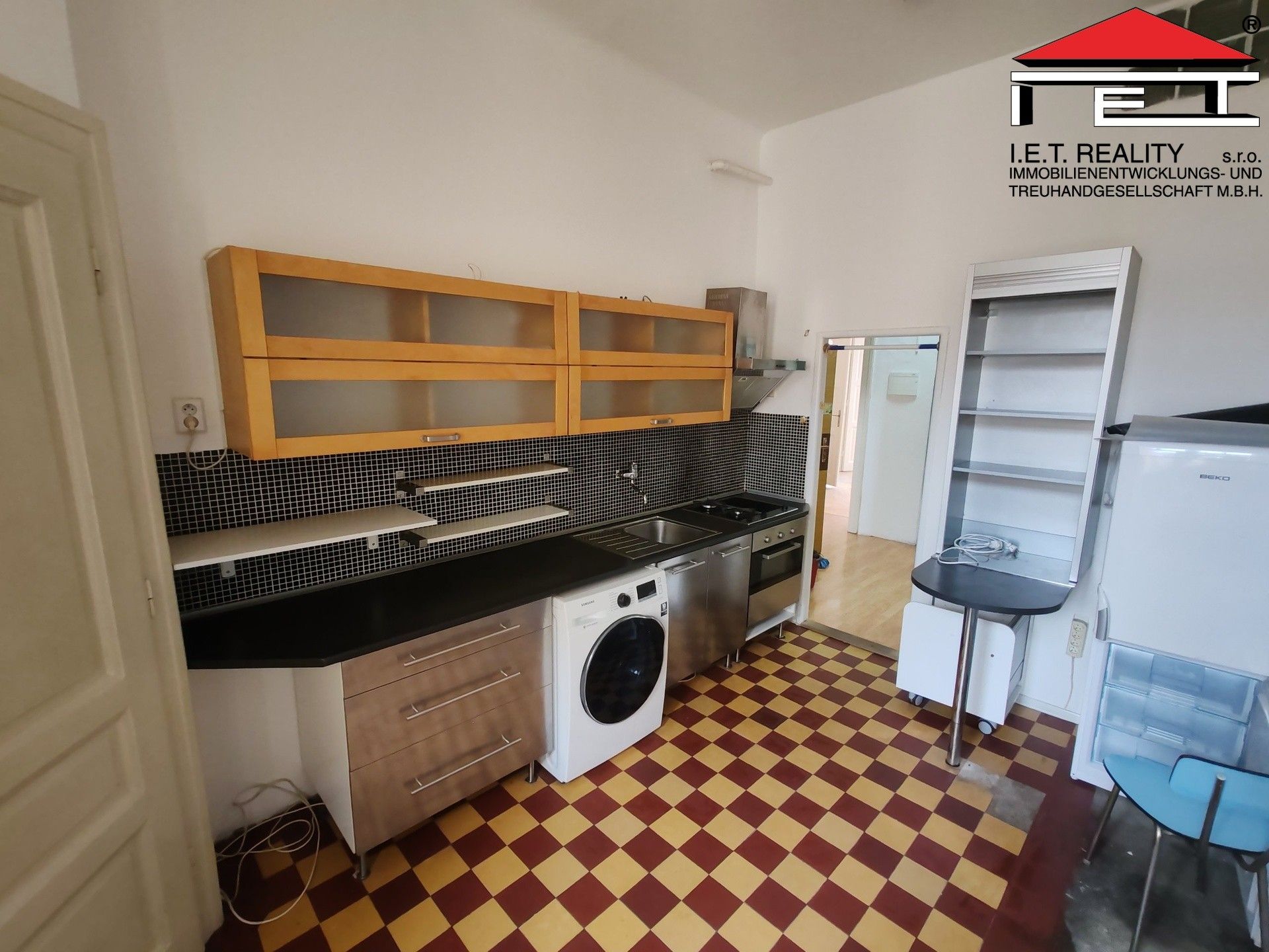 Pronájem bytu 2+1 93 m² - foto 6