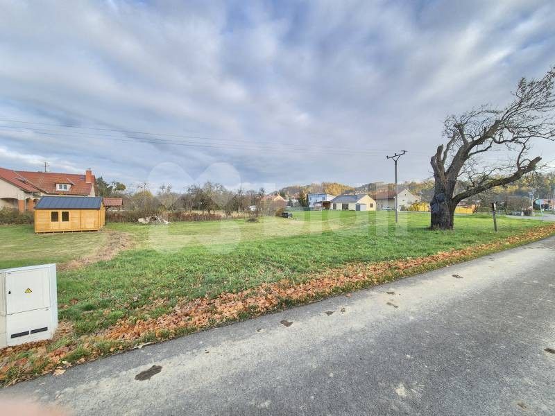 Prodej pozemku 637 m² - foto 2