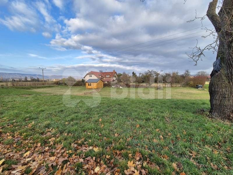 Prodej pozemku 637 m² - foto 1