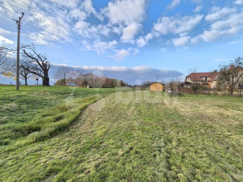 Prodej pozemku 637 m² - foto 3