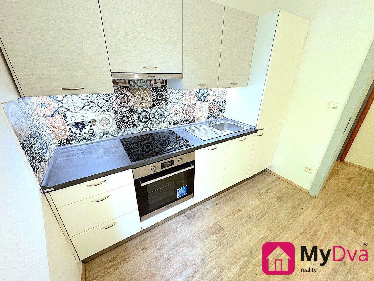 Pronájem bytu 2+kk 48 m² - foto 1