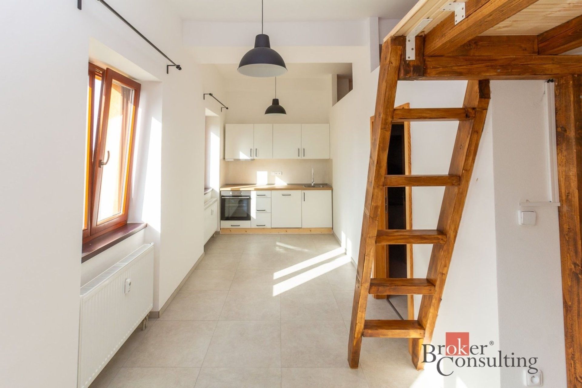 Pronájem bytu 1+kk 31 m² - foto 3
