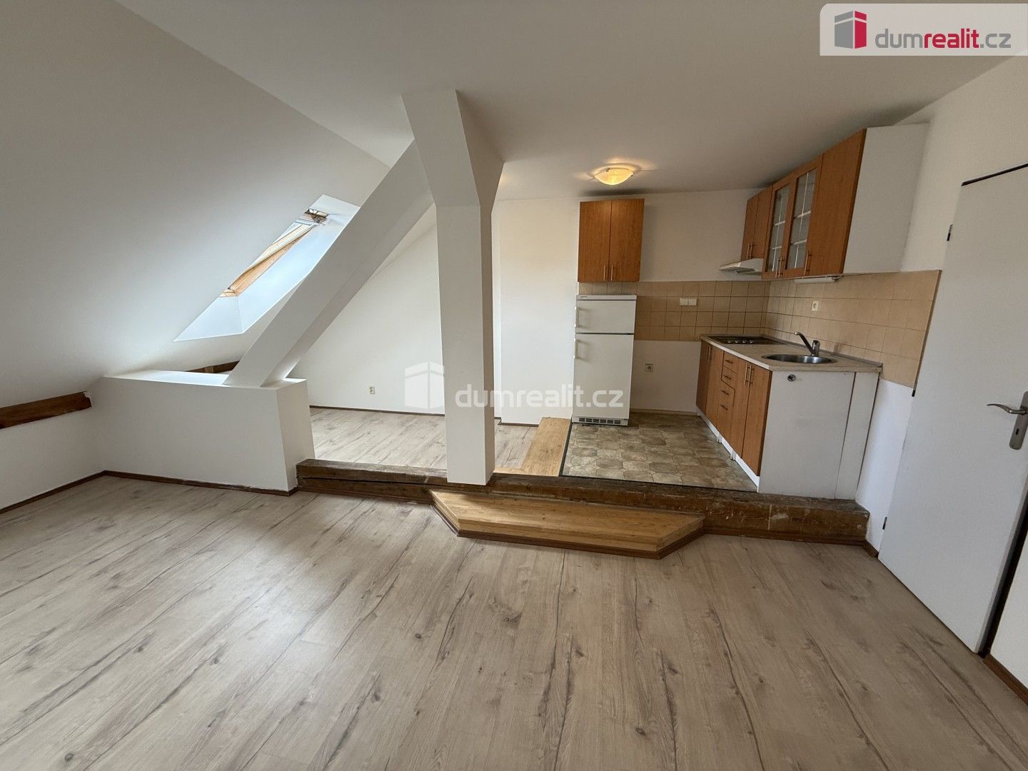 Pronájem bytu 2+kk 60 m² - foto 2