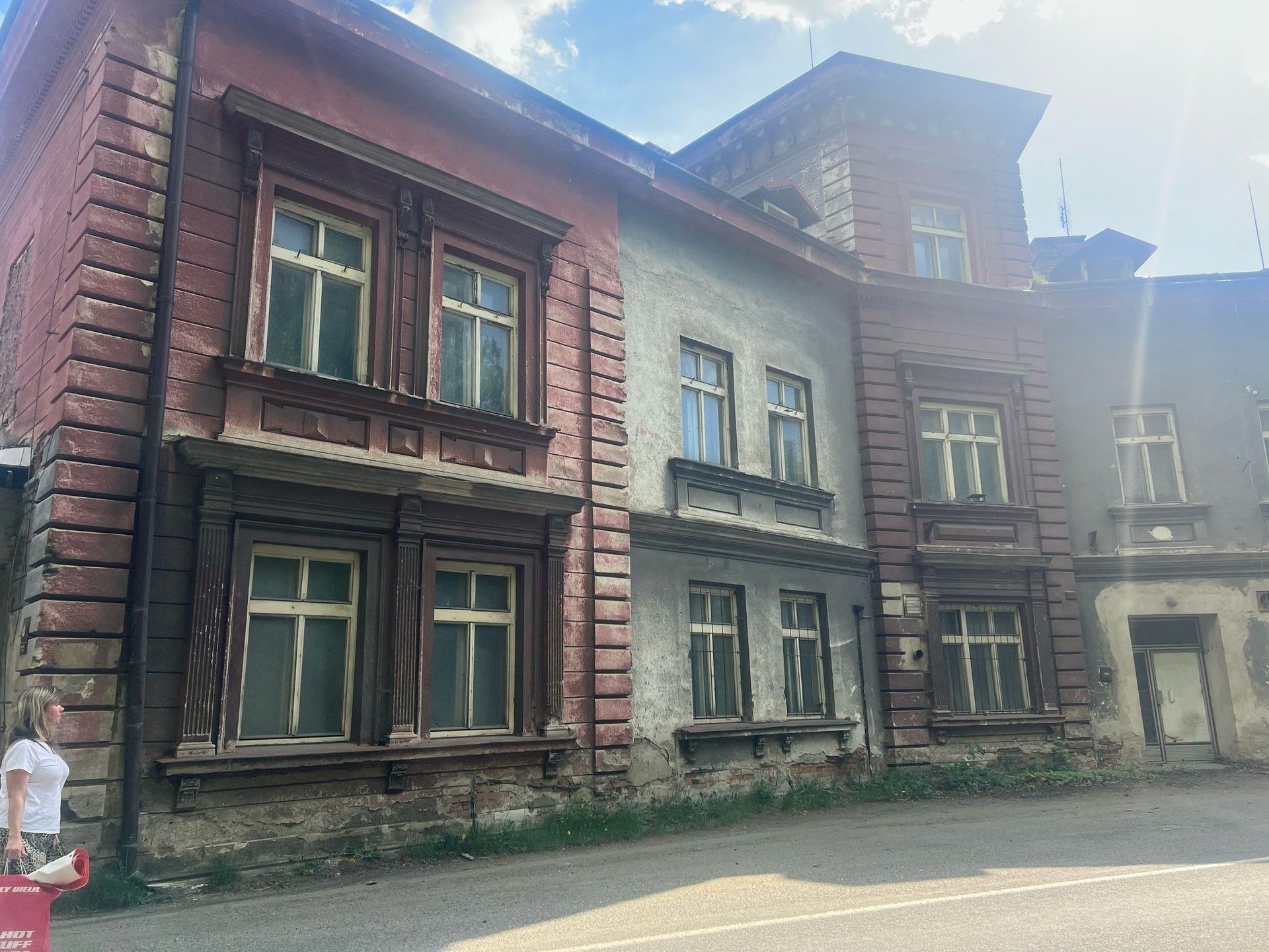 Prodej bytu 2+1 75 m² - foto 2