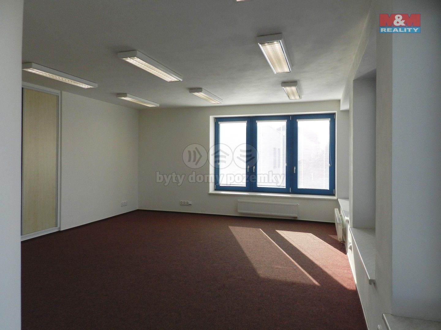 Pronájem komerčního prostoru 54 m² - foto 2