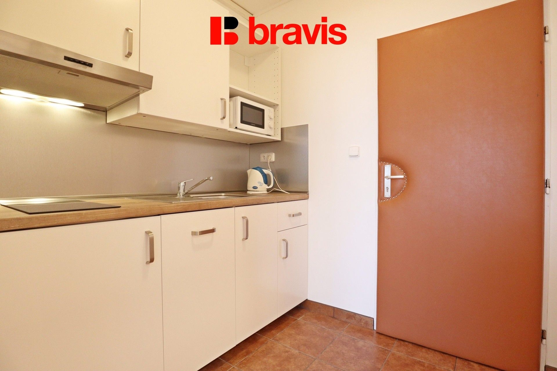 Pronájem bytu 2+kk 40 m² - foto 5