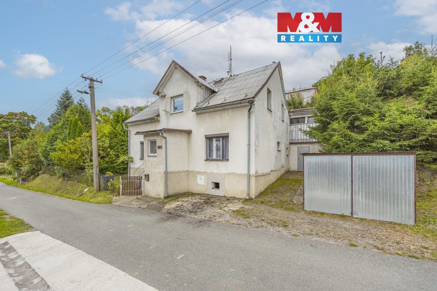 Prodej domu 200 m² - foto 1