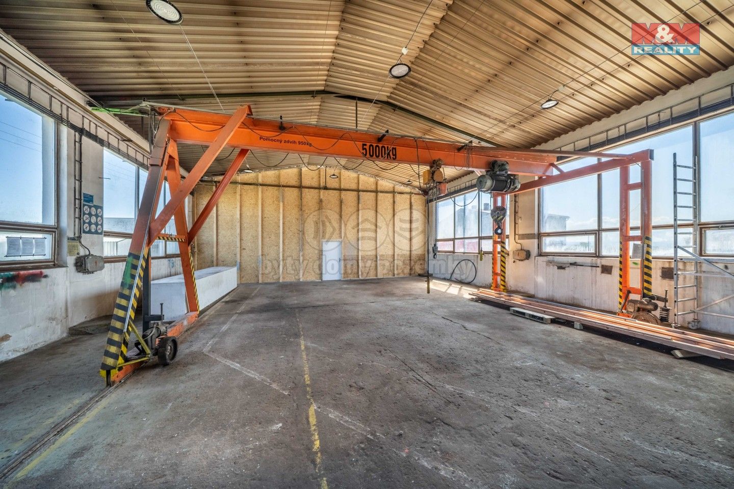 Pronájem komerčního prostoru 346 m² - foto 2