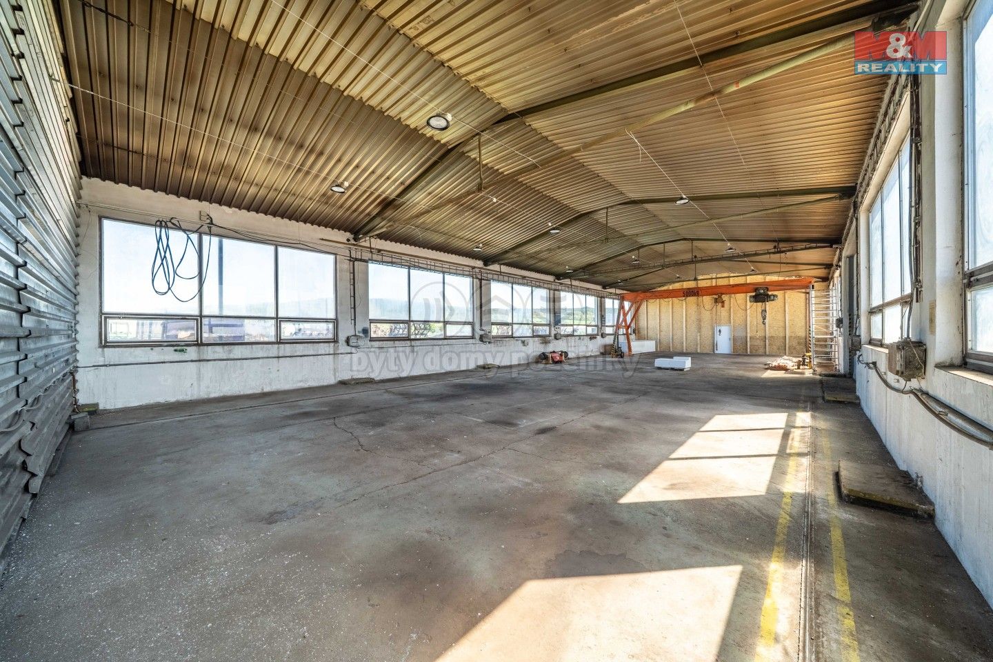 Pronájem komerčního prostoru 346 m² - foto 3