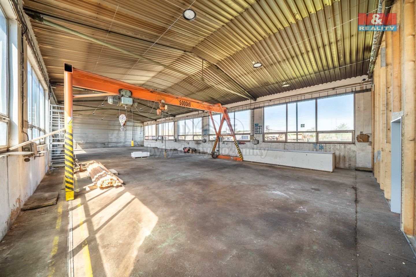 Pronájem komerčního prostoru 346 m² - foto 10