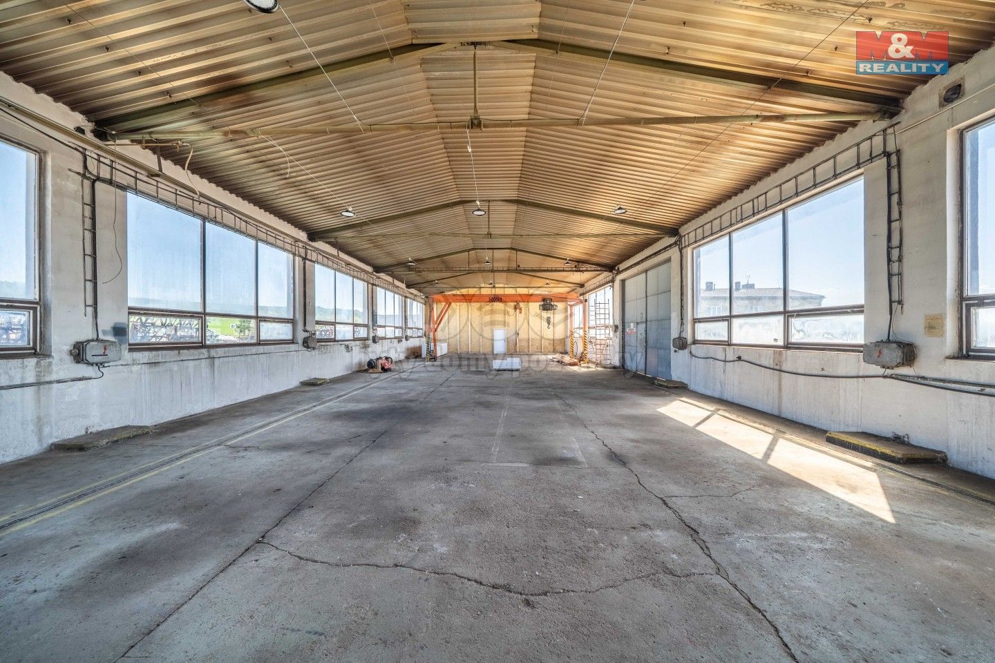 Pronájem komerčního prostoru 346 m² - foto 12