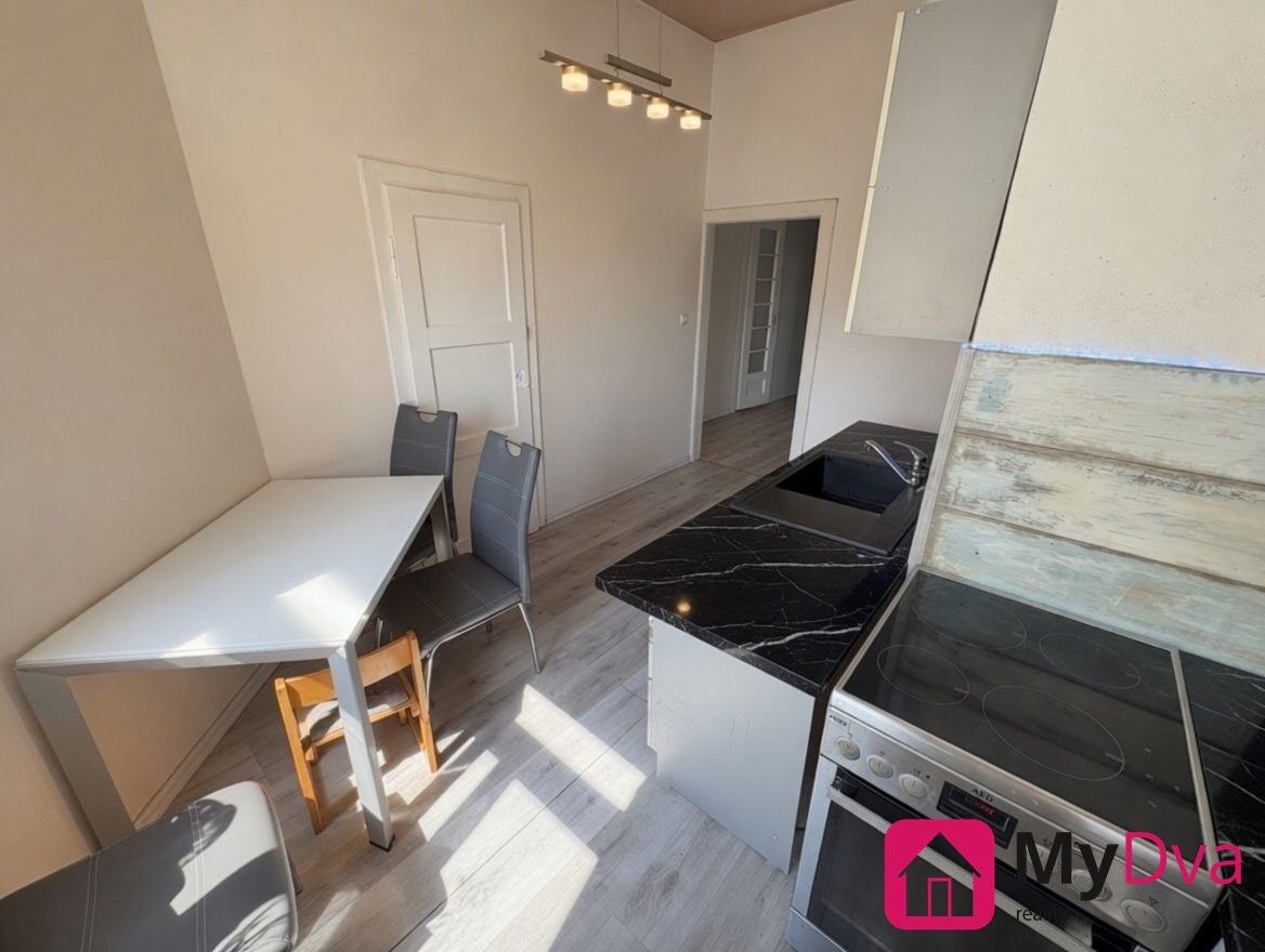 Prodej bytu 3+1 88 m² - foto 4
