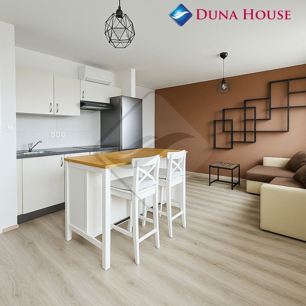 Prodej bytu 1+kk 32 m² - foto 1