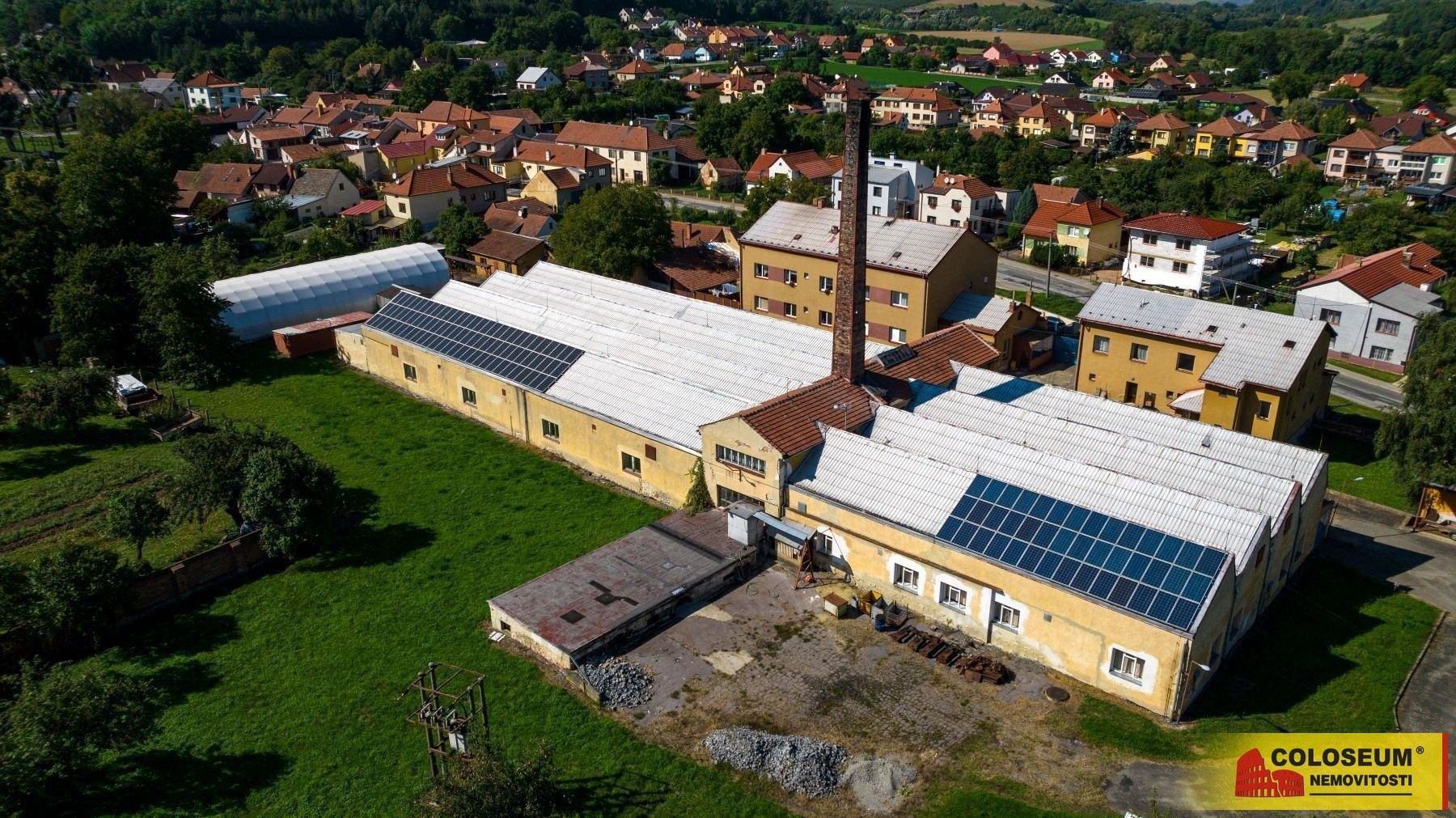 Pronájem nemovitosti 2370 m² - foto 10