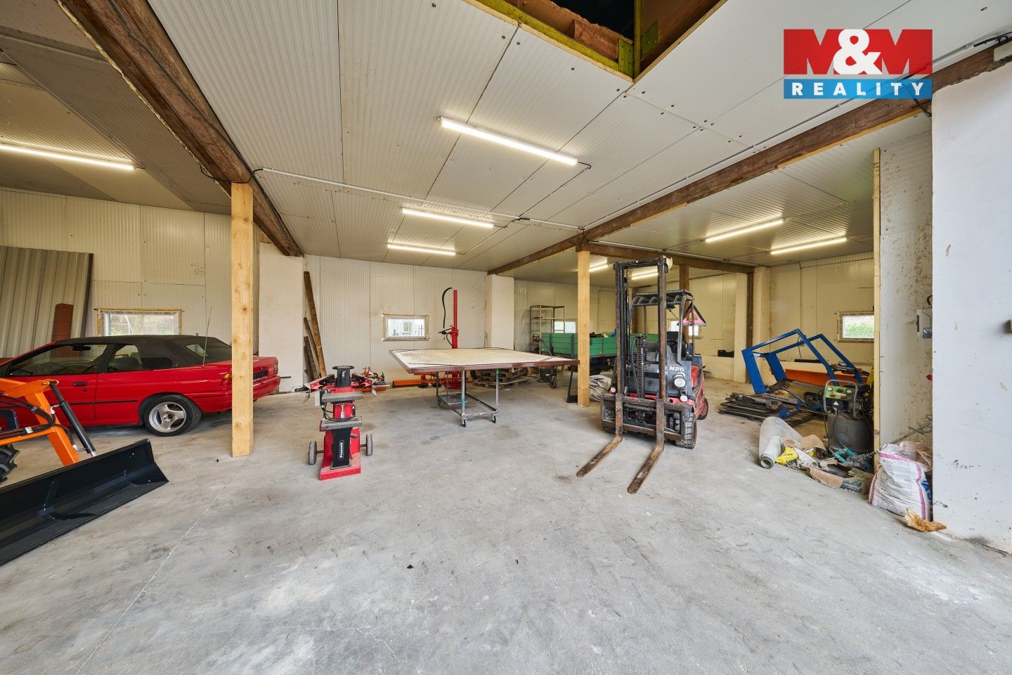 Prodej komerčního prostoru 453 m² - foto 4
