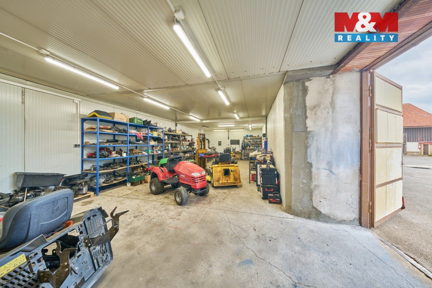Prodej komerčního prostoru 453 m² - foto 7