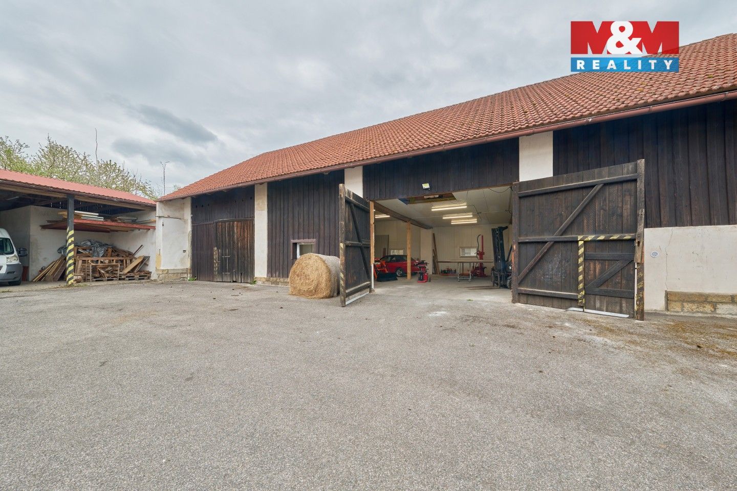 Prodej komerčního prostoru 453 m² - foto 10