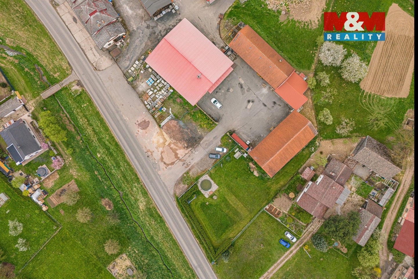 Prodej komerčního prostoru 453 m² - foto 20