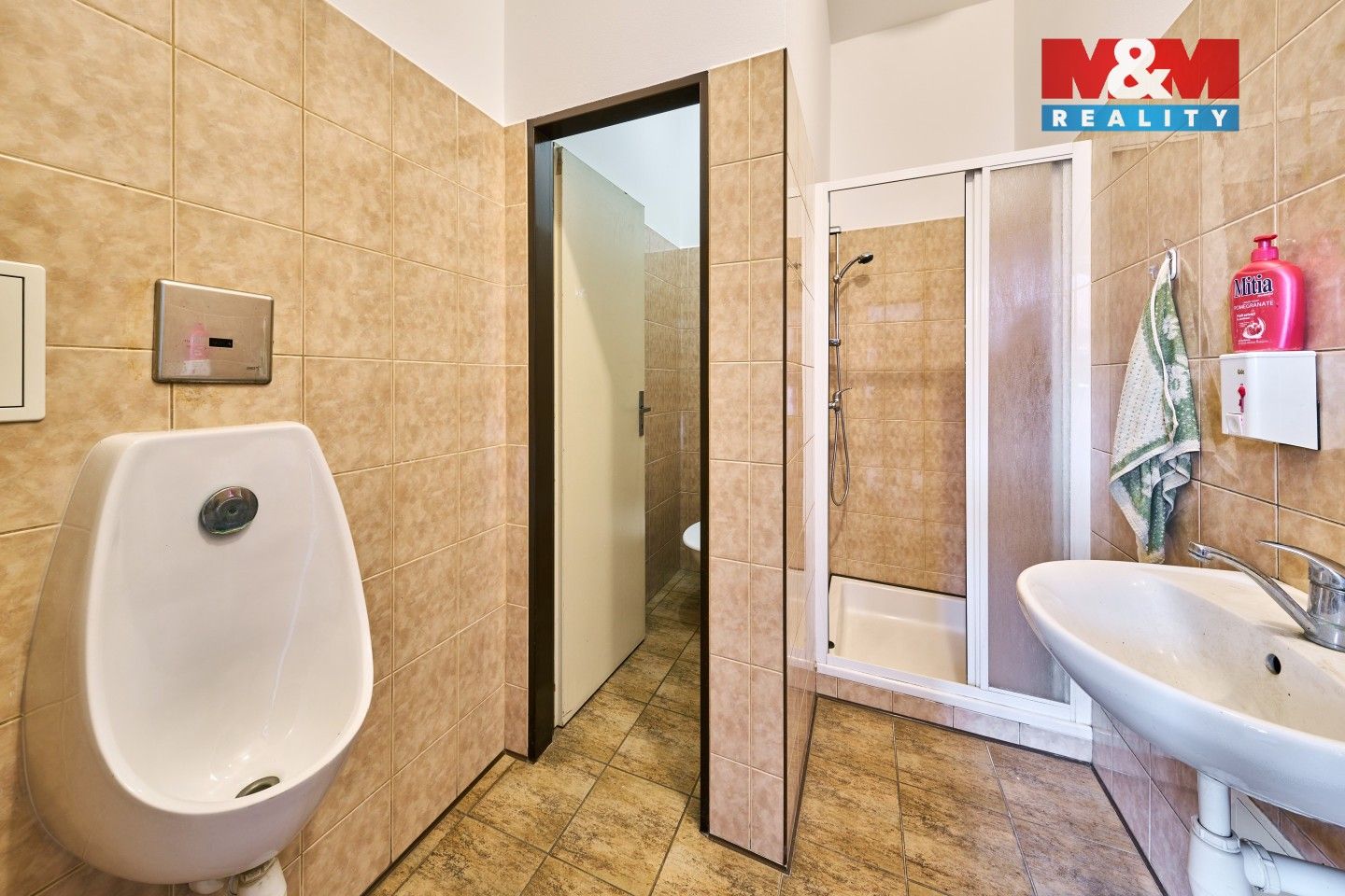 Prodej komerčního prostoru 453 m² - foto 21