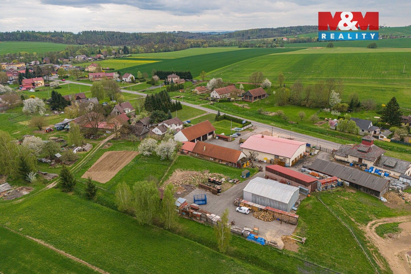 Prodej komerčního prostoru 453 m² - foto 29