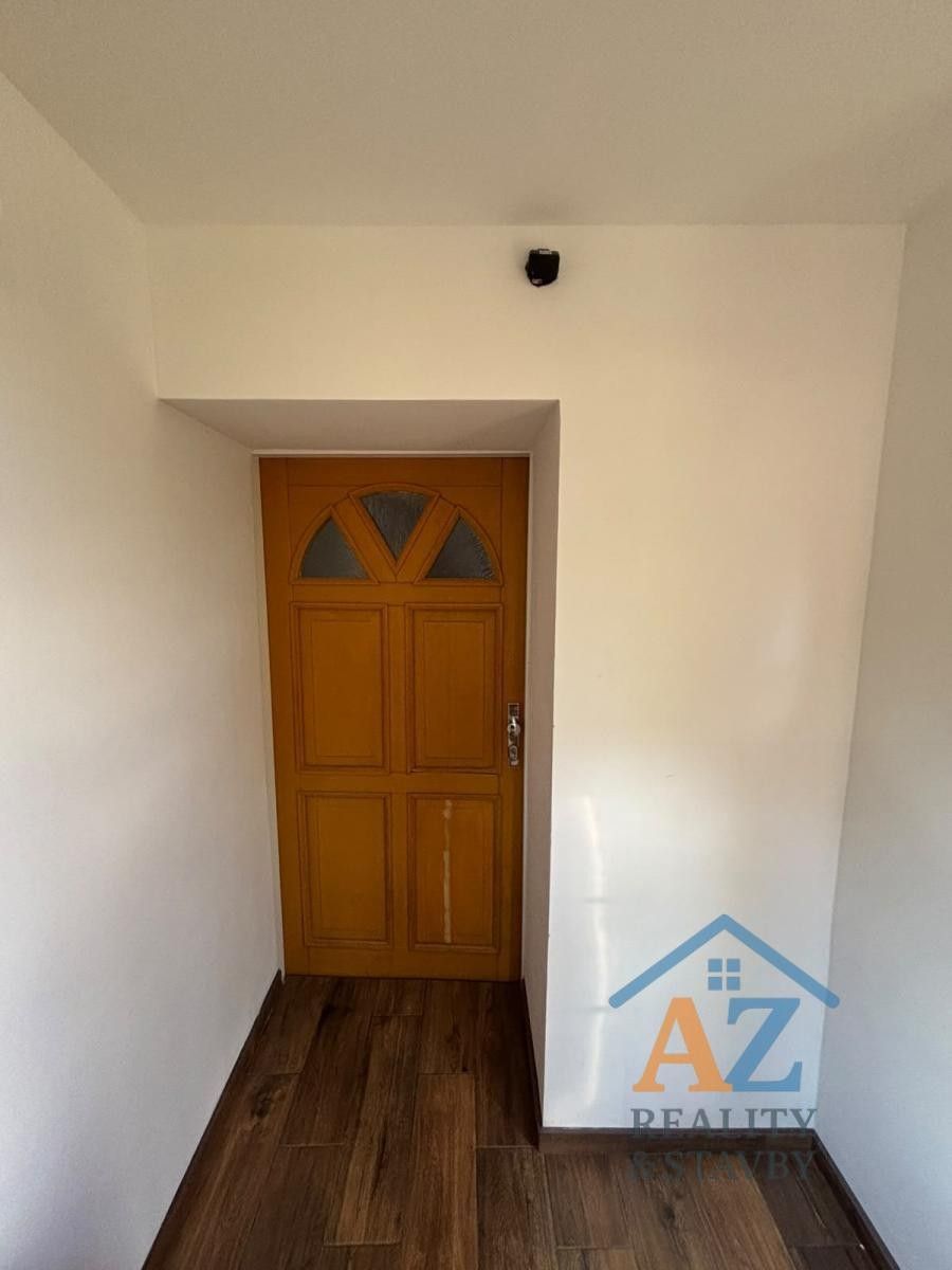 Pronájem bytu 1+1 50 m² - foto 14