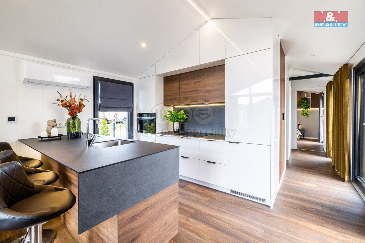Prodej nemovitosti 57 m² - foto 3
