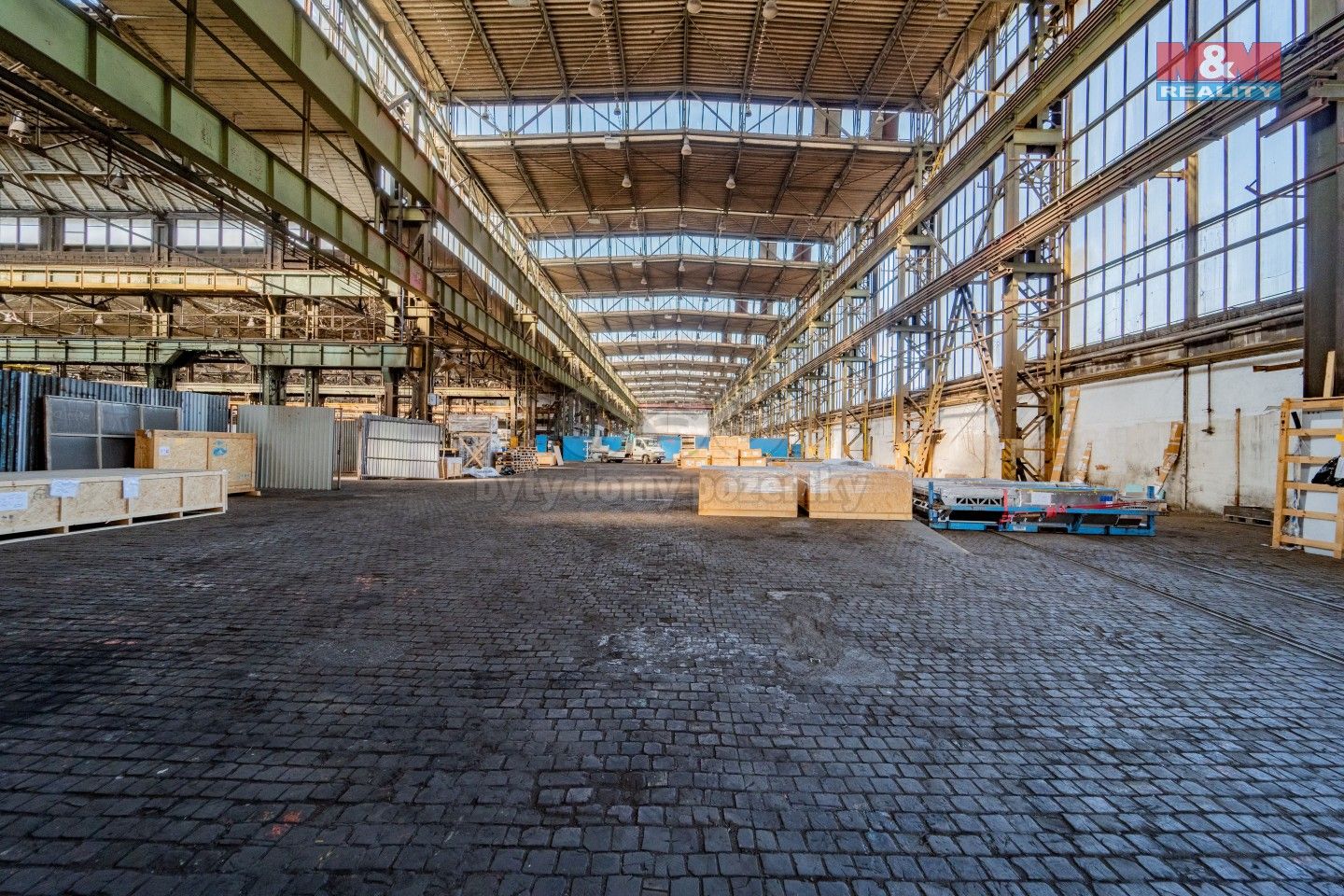 Pronájem komerčního prostoru 4488 m² - foto 5