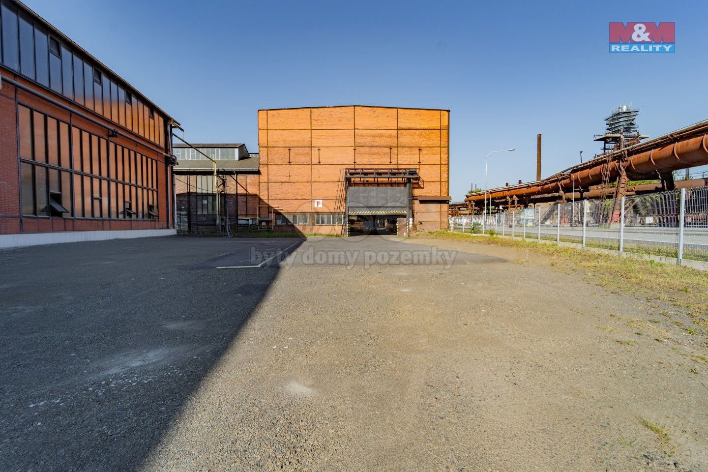 Pronájem komerčního prostoru 4488 m² - foto 7