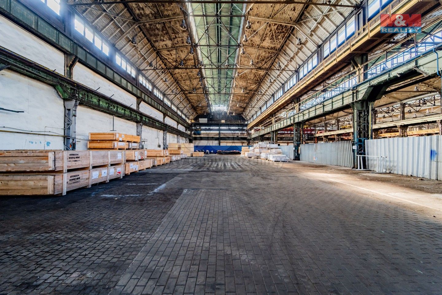 Pronájem komerčního prostoru 4488 m² - foto 4