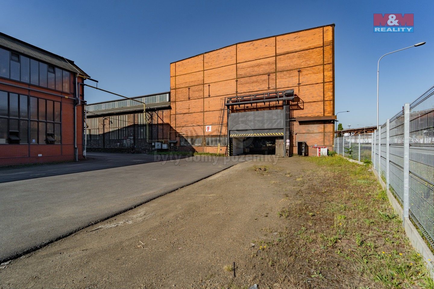 Pronájem komerčního prostoru 4488 m² - foto 6