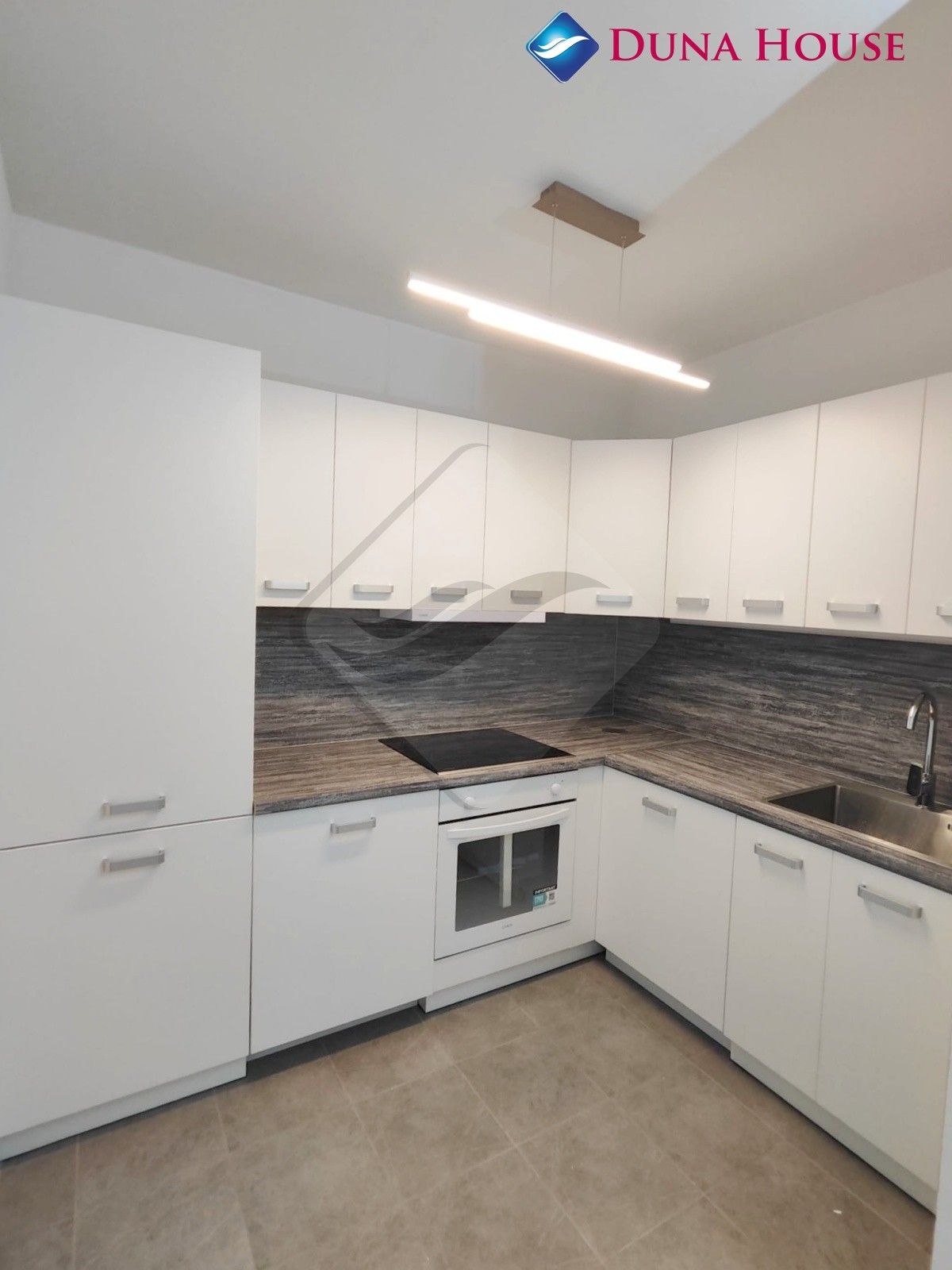 Prodej bytu 2+1 43 m² - foto 1