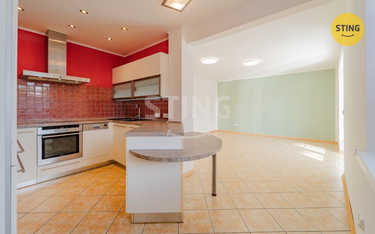 Prodej bytu 4+kk 114 m² - foto 3
