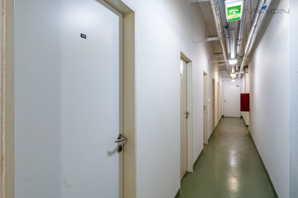 Pronájem bytu 2+kk 98 m² - foto 25