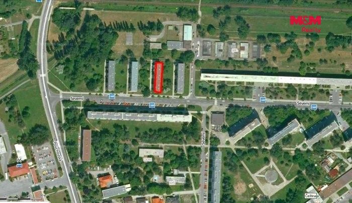 Pronájem bytu 1+kk 36 m² - foto 10