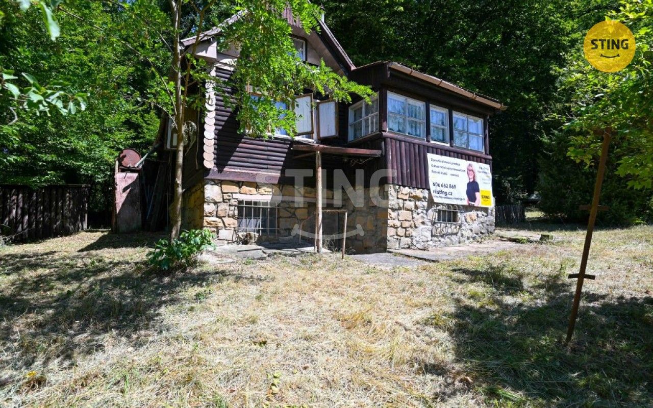 Prodej nemovitosti 833 m² - foto 12