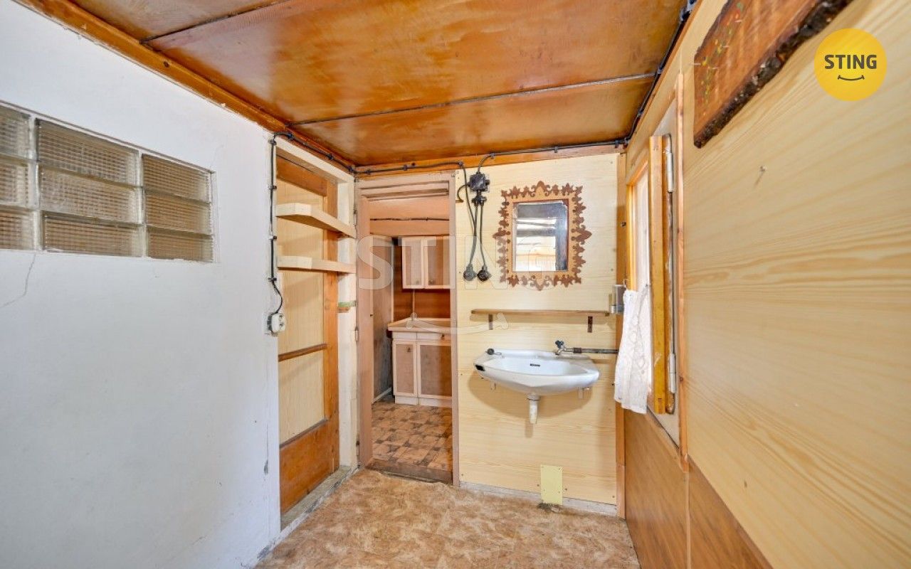 Prodej nemovitosti 833 m² - foto 23