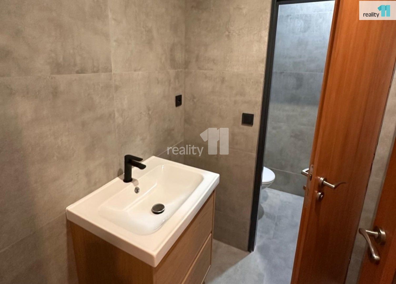 Pronájem bytu 132 m² - foto 8