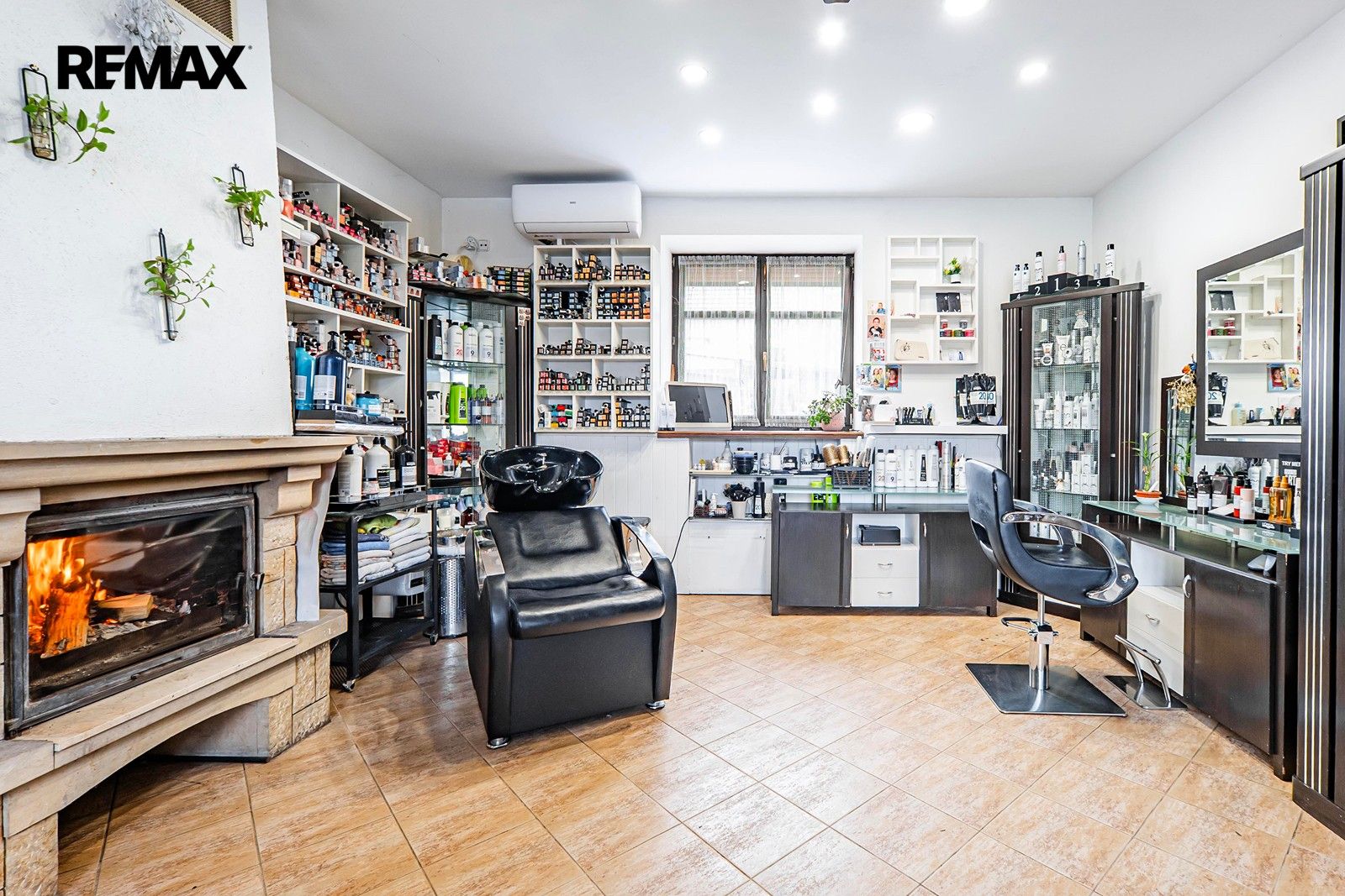 Prodej domu 300 m² - foto 4